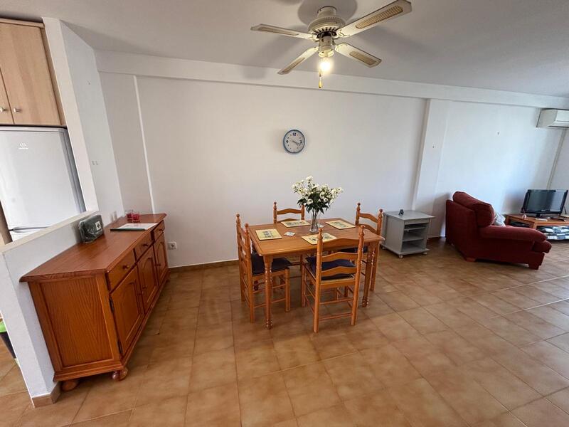 INT/MJ/40: Apartment for Rent in Mojácar Playa, Almería