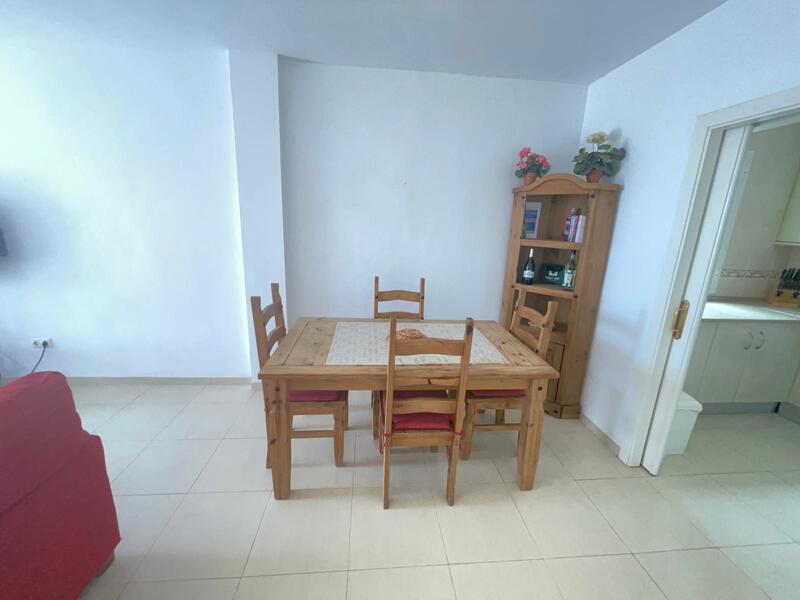 OA2/IVS/51: Apartment for Rent in Mojácar Playa, Almería