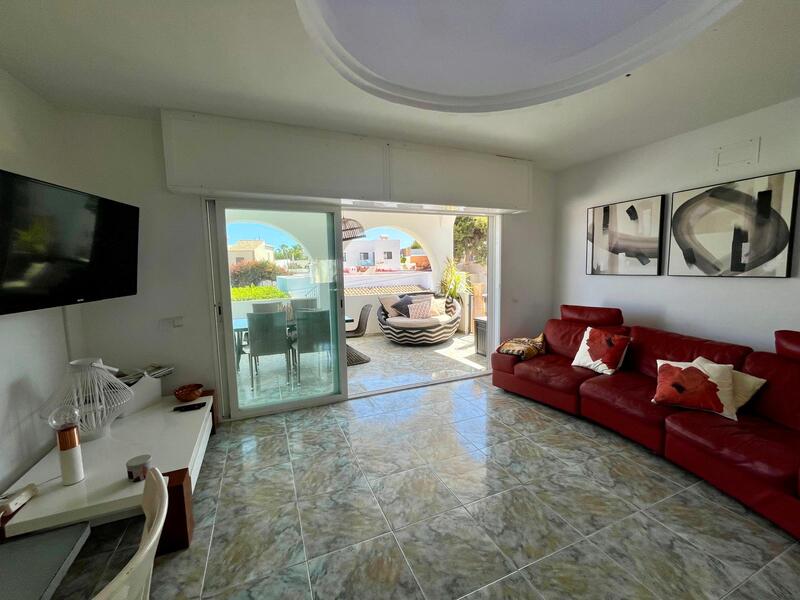 VILLA GINA: Villa for Sale in Mojácar Playa, Almería